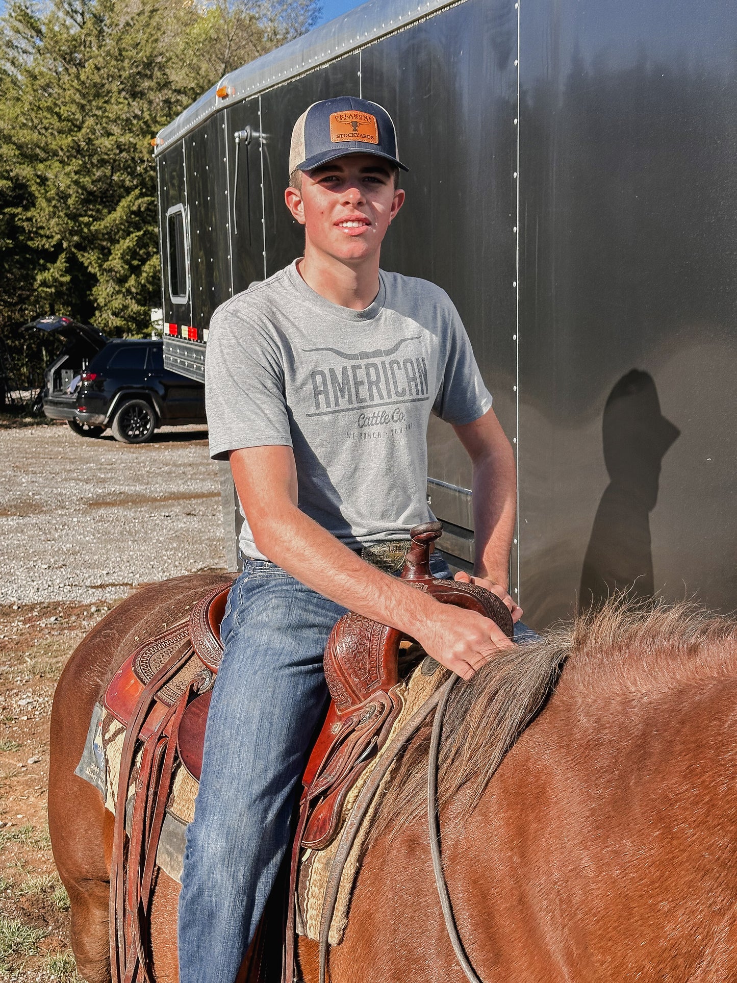 BROWN STEER PATCH CAP (multi color)